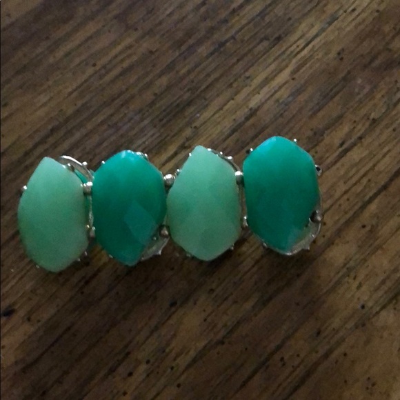 Green bracelet - Picture 2 of 3
